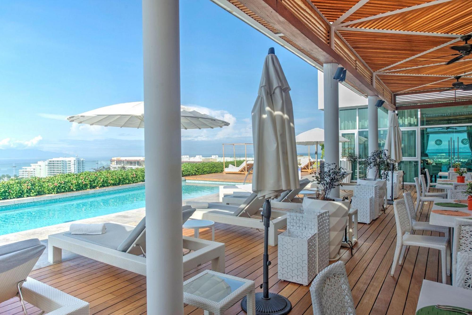 The Grand Luxxe Three Bedroom Spa Suite Нуэво-Вальярта Экстерьер фото